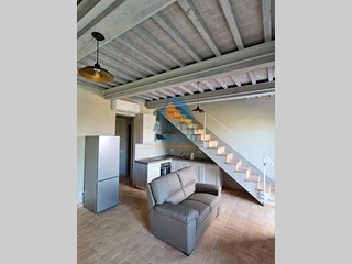 Casa Semi Indipendente in Affitto a Cerreto Guidi, 900€, 80 m²