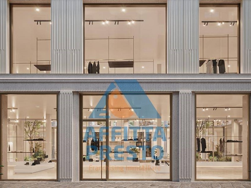 Attività commerciale in Vendita a Empoli, 300'000€, 130 m²