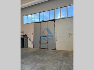 Capannone in Affitto a Santa Croce sull'Arno, 2'600€, 861 m²