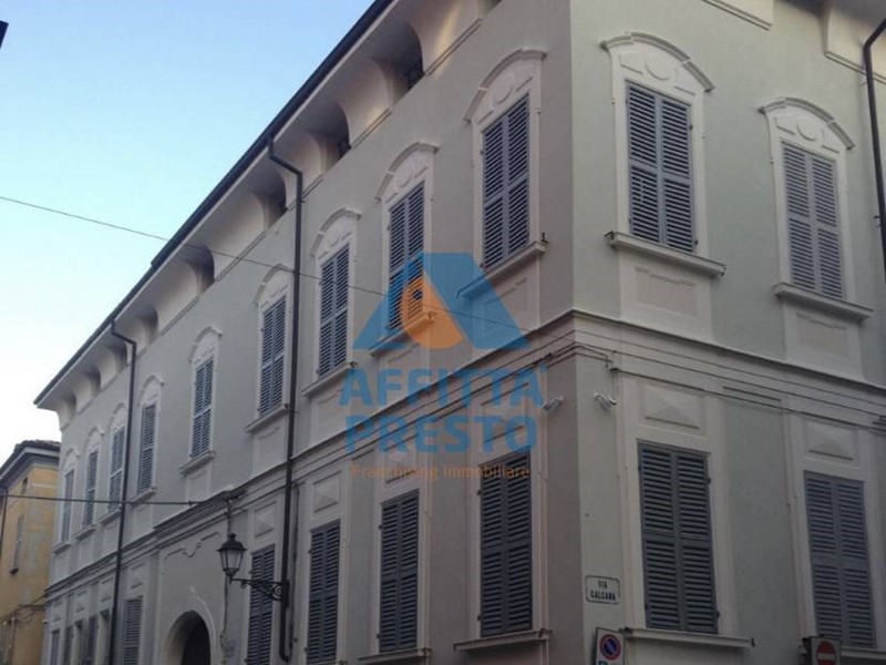 Appartamento in Vendita a Empoli, 400 m²