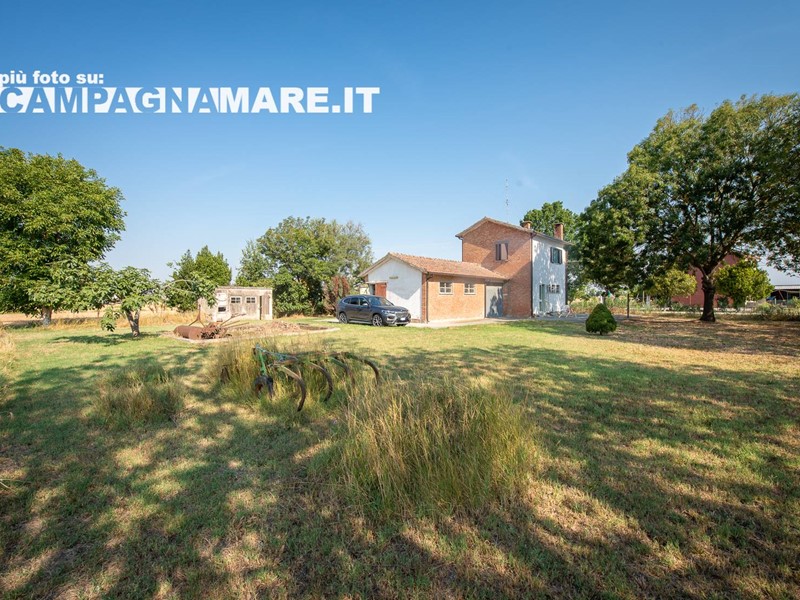 Casa Indipendente in Vendita a Copparo, 58'000&euro;, 100 m²