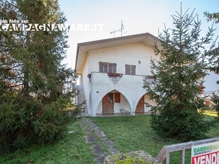 Casa Indipendente in Vendita a Lagosanto, 120'000€, 110 m²