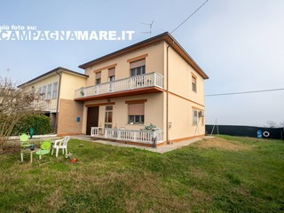 Casa Indipendente in Vendita a Copparo, 75'000&euro;, 150 m²