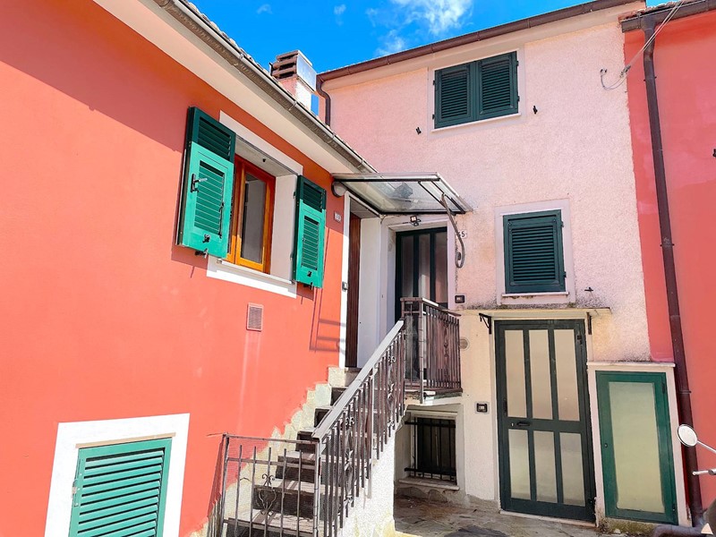 Appartamento in Vendita a Moneglia, 145'000€, 92 m²