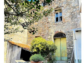 Rustico in Vendita a Moneglia, 75'000€, 213 m²
