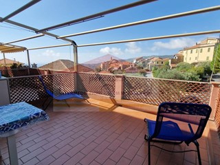 Trilocale in Vendita a Civezza, 135'000€, 50 m²