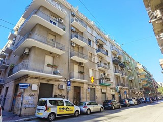 Immobile commerciale in Vendita a Bari, 45'000€, 25 m²