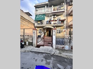Trilocale in Vendita a Palermo, 99'000€, 80 m²