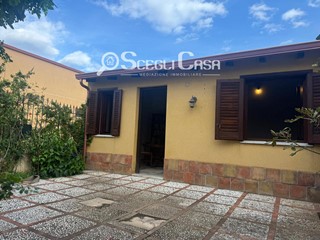 Villetta a schiera in Vendita a Carini, 89'000€, 56 m²