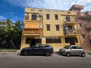 Quadrilocale in Vendita a Casteldaccia, 109'000€, 145 m²