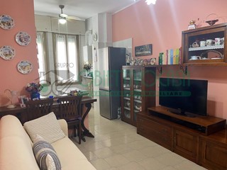 Bilocale in Vendita a Corsico, 145'000€, 70 m²