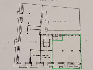 Magazzino in Vendita a Catania, 10'000€, 106 m²