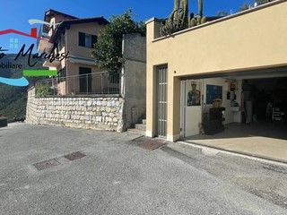 Box in Vendita a Avegno, 72'000€, 60 m²