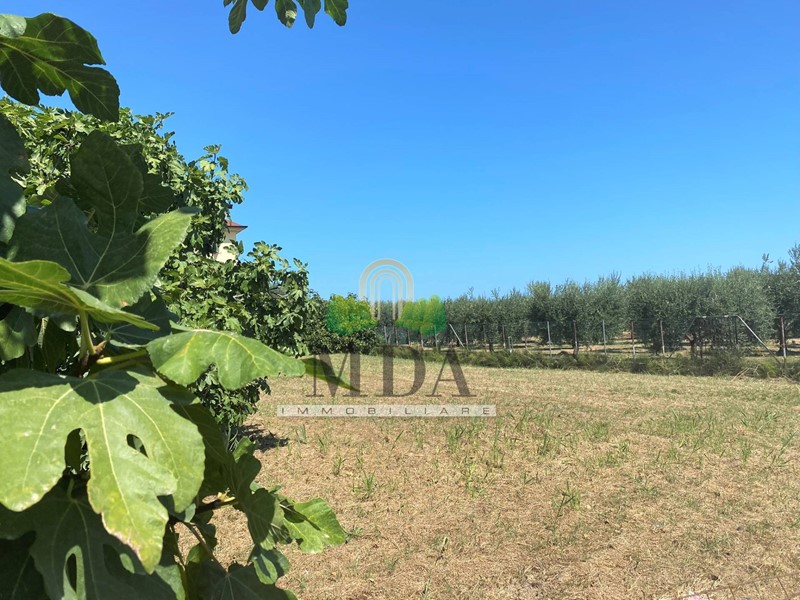 Terreno edificabile in Vendita a Martinsicuro, 78'000€, 800 m²