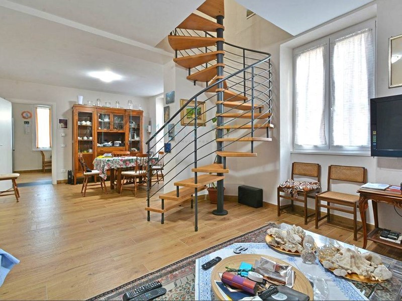 Appartamento in Vendita a Albenga, 340'000€, 116 m²