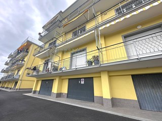 Box in Vendita a Ceriale, 38'000€, 48 m²