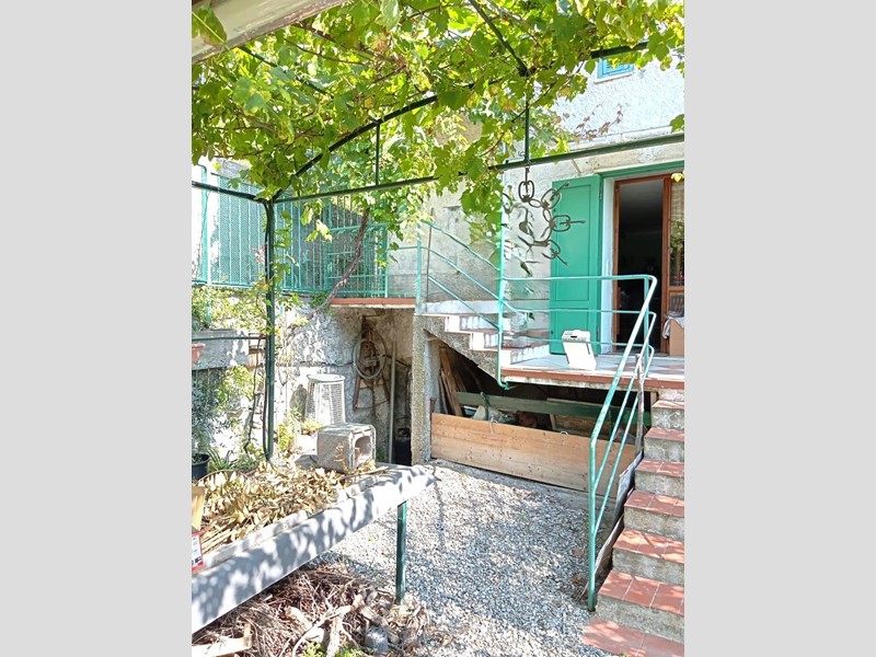 Casa Indipendente in Vendita a Garessio, 60'000€, 170 m²