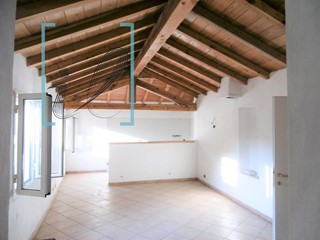 Bilocale in Vendita a Pieve di Teco, 55'000€, 50 m²