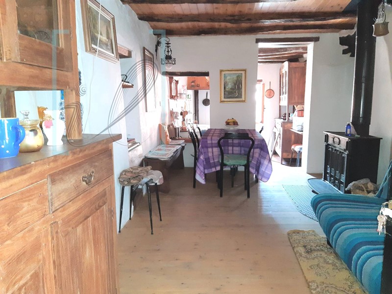 Rustico in Vendita a Aquila d'Arroscia, 47'000€, 90 m²