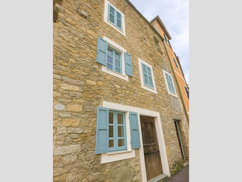 Rustico in Vendita a Castelbianco, 25'000€, 70 m²