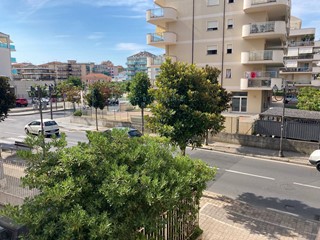 Box in Vendita a Albenga, 29'000€, 19 m²