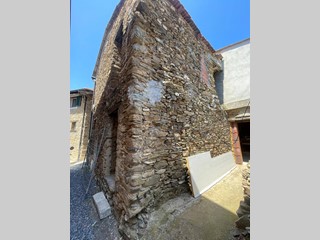 Rustico in Vendita a Garlenda, 30'000€, 70 m²