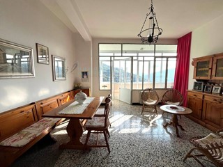 Casa Indipendente in Vendita a Casanova Lerrone, 165'000€, 237 m²