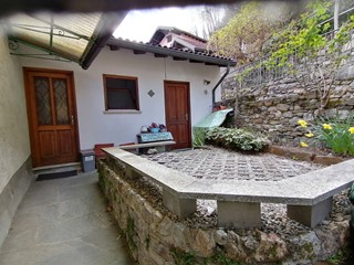 Casa Indipendente in Vendita a Cannobio, 120'000€, 80 m²