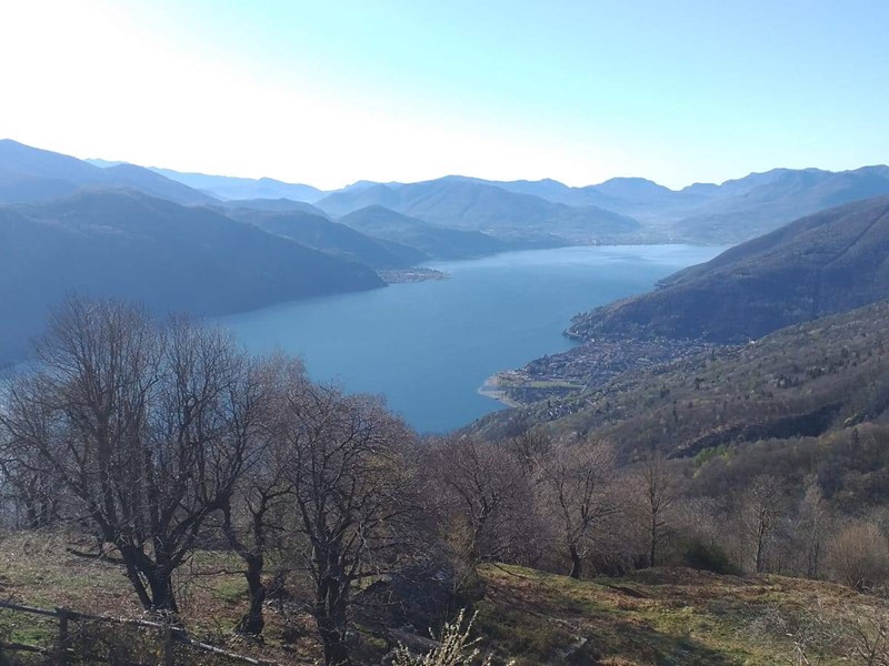 Casa Indipendente in Vendita a Cannobio, 250'000€, 300 m²