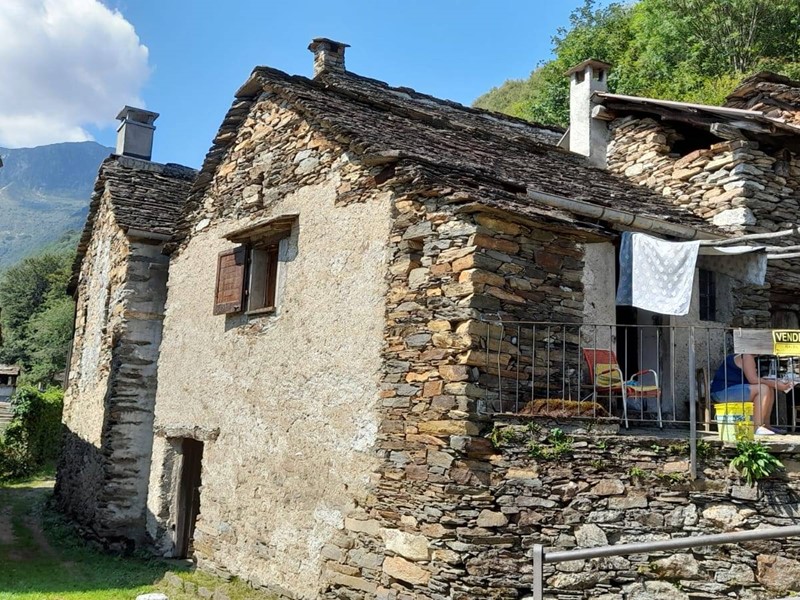 Rustico in Vendita a Valle Cannobina, 29'500€, 40 m²