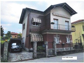 Casa Indipendente in Vendita a Verbania, 430'000€, 160 m²