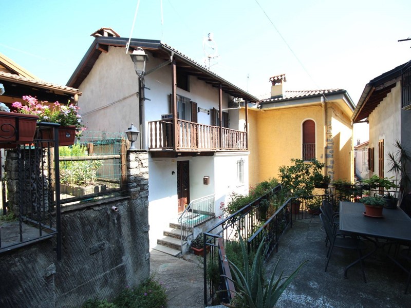 Rustico in Vendita a Cannobio, 80'000€, 70 m²