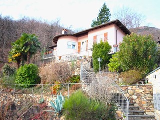 Villa in Vendita a Cannobio, 750'000€, 170 m²