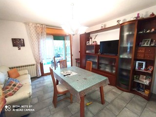 Trilocale in Vendita a Verbania, 200'000€, 80 m²