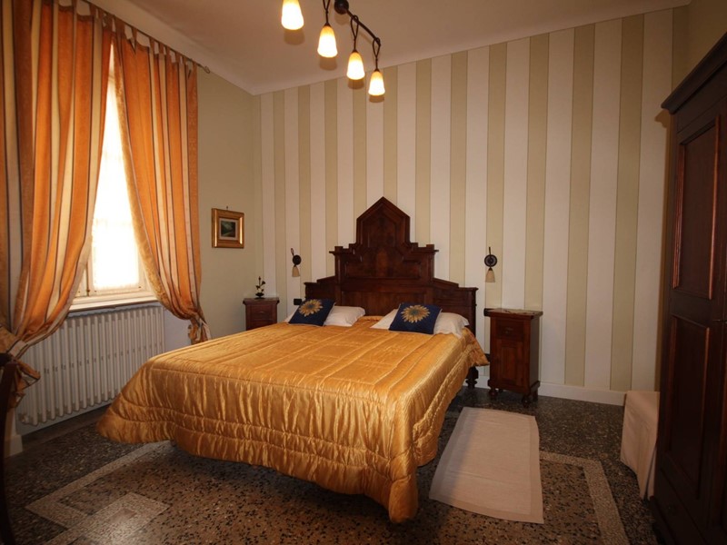 Villa in Vendita a Cannobio, 500 m²