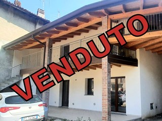 Casa Semi Indipendente in Vendita a Brembate, 89'000€, 75 m²