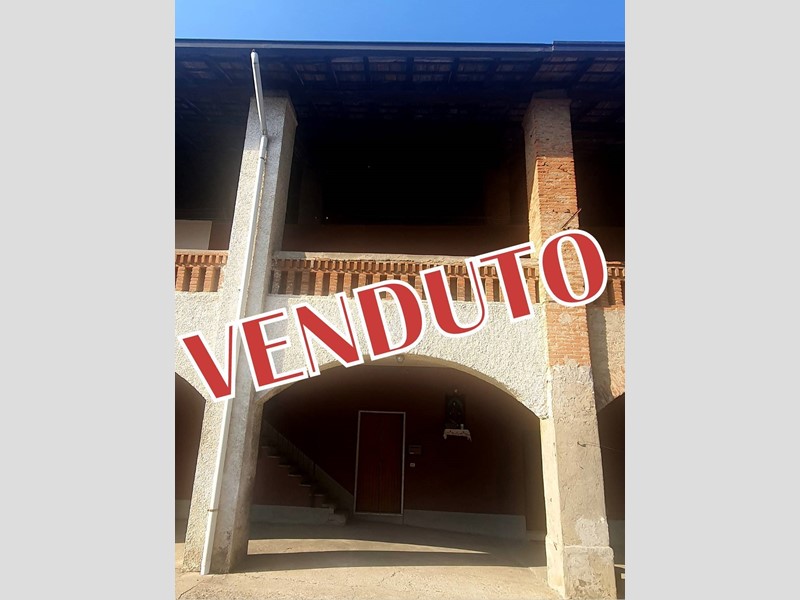 Casa Semi Indipendente in Vendita a Cornate d'Adda, 49'000€, 55 m²