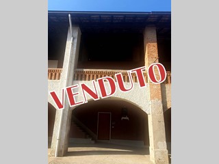 Casa Semi Indipendente in Vendita a Cornate d'Adda, 49'000€, 55 m²