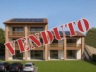 Quadrilocale in Vendita a Madone, 235'000&euro;, 130 m²