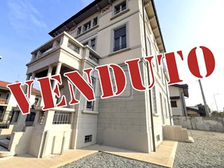 Villa in Vendita a Capriate San Gervasio, 165'000€, 94 m²