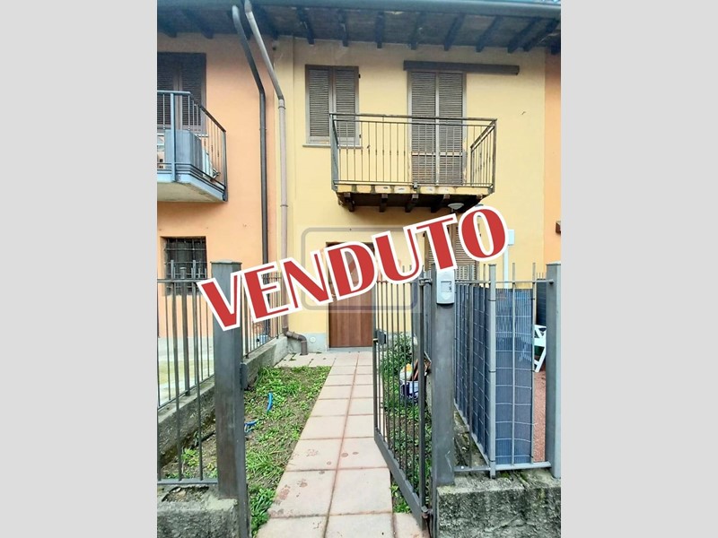 Casa Indipendente in Vendita a Vimercate, 99'000€, 60 m²