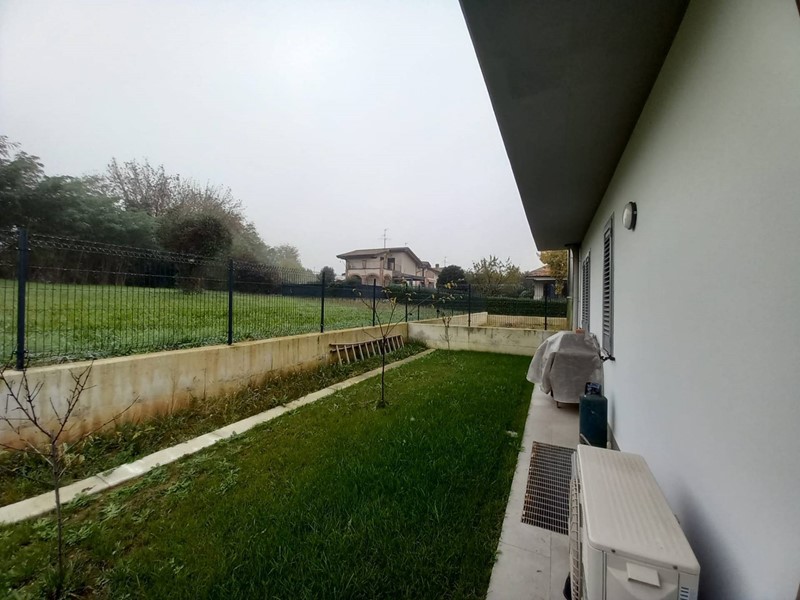 Casa Semi Indipendente in Vendita a Trezzano Rosa, 429'000€, 220 m²