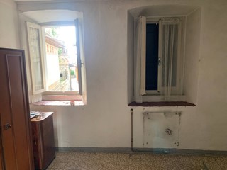 Casa Semi Indipendente in Vendita a Mapello, 50'000€, 70 m²