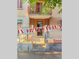 Trilocale in Vendita a Vimercate, 165'000€, 120 m²