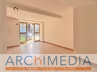 Magazzino in Vendita a Malnate, 28'000€, 60 m²