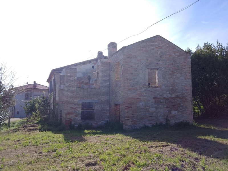 Rustico in Vendita a Giulianova, 59'000€, 130 m²