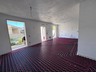 Casa Indipendente in Vendita a Calcinaia, 385'000€, 157 m²