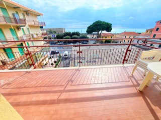 Quadrilocale in Vendita a Pietra Ligure, 370'000€, 90 m²