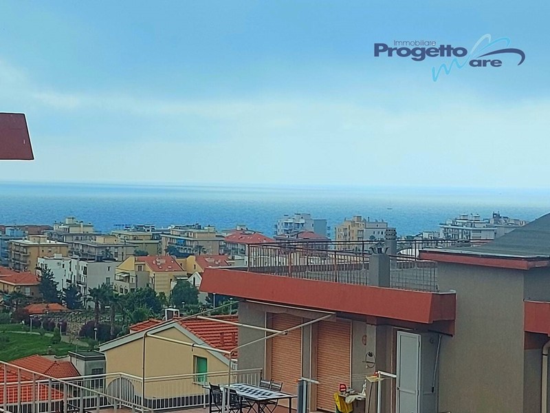 Bilocale in Vendita a Pietra Ligure, 189'000€, 50 m²