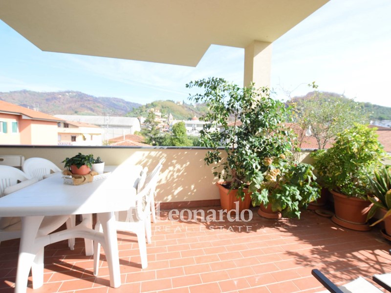 Appartamento in Vendita a Massarosa, 210'000€, 90 m²